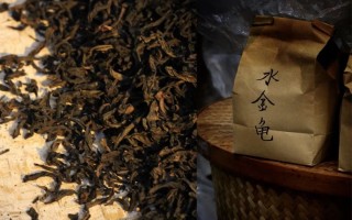 冬日饮茶有何讲究？高级评茶师为你解答